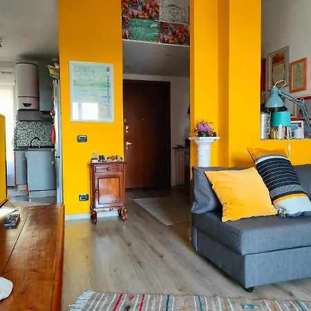 Bright And Cosy Near And Milan *