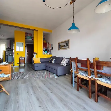 Bright And Cosy Near And Milan *